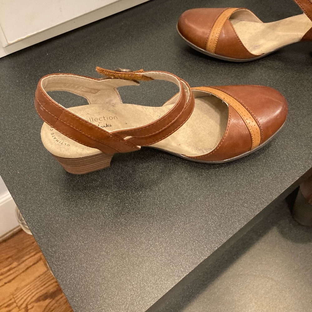 Clark Collection Light brown